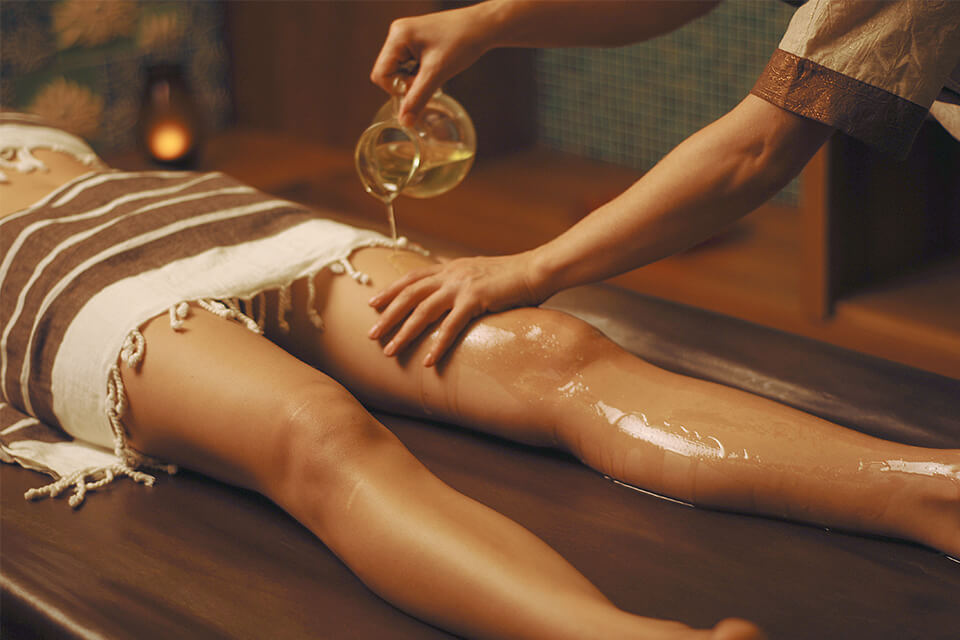 Oil massage in Abu Dhabi 